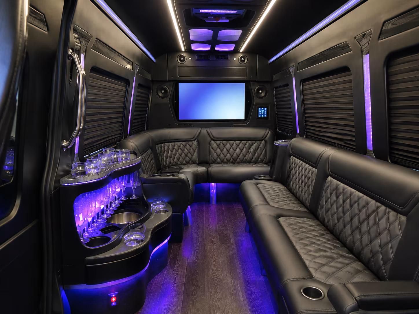 long distance field trip buses to houston san antonio and beyond
